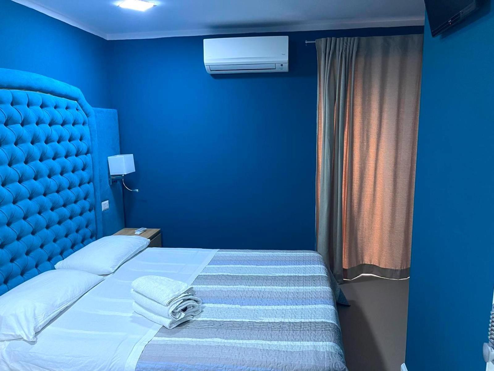 Bed And Breakfast Napoli Centro Storico Exterior photo